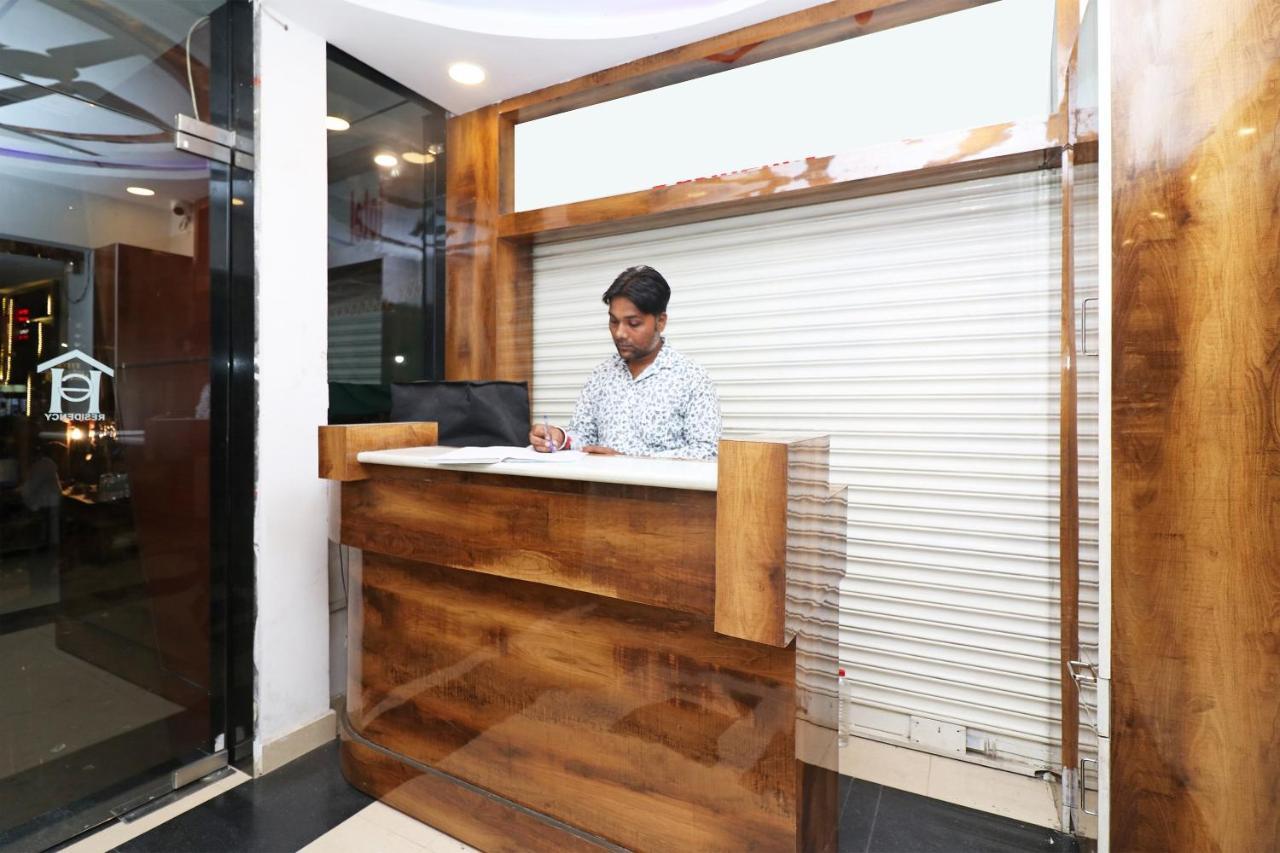 Oyo 1021 Hotel Gayatri Residency Tirath Εξωτερικό φωτογραφία